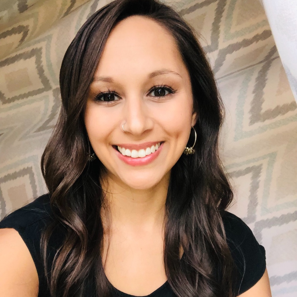 Meet your Posher, Kelly